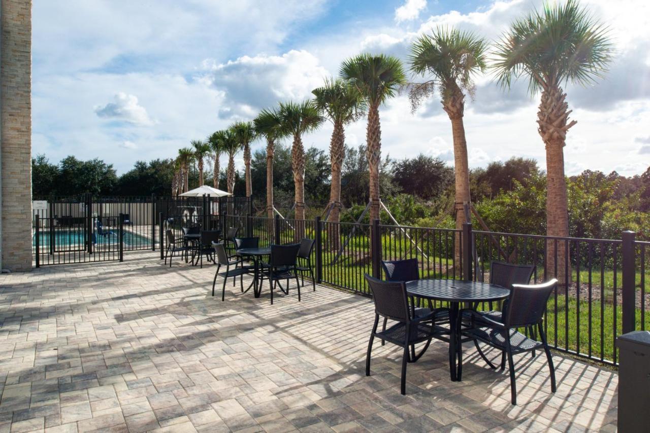 Holiday Inn Express Orlando - South Park By Ihg Williamsburg Екстериор снимка