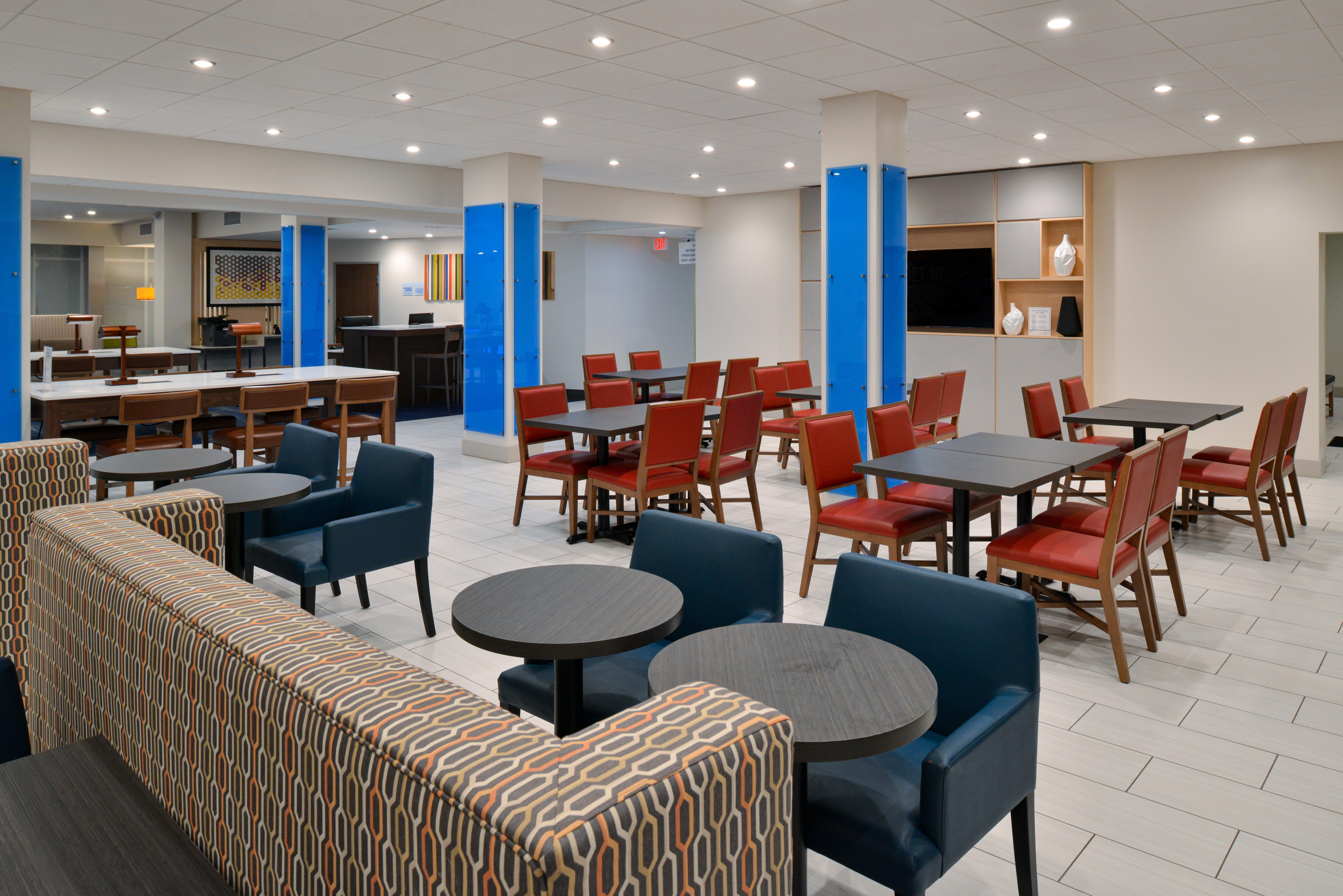 Holiday Inn Express Orlando - South Park By Ihg Williamsburg Екстериор снимка