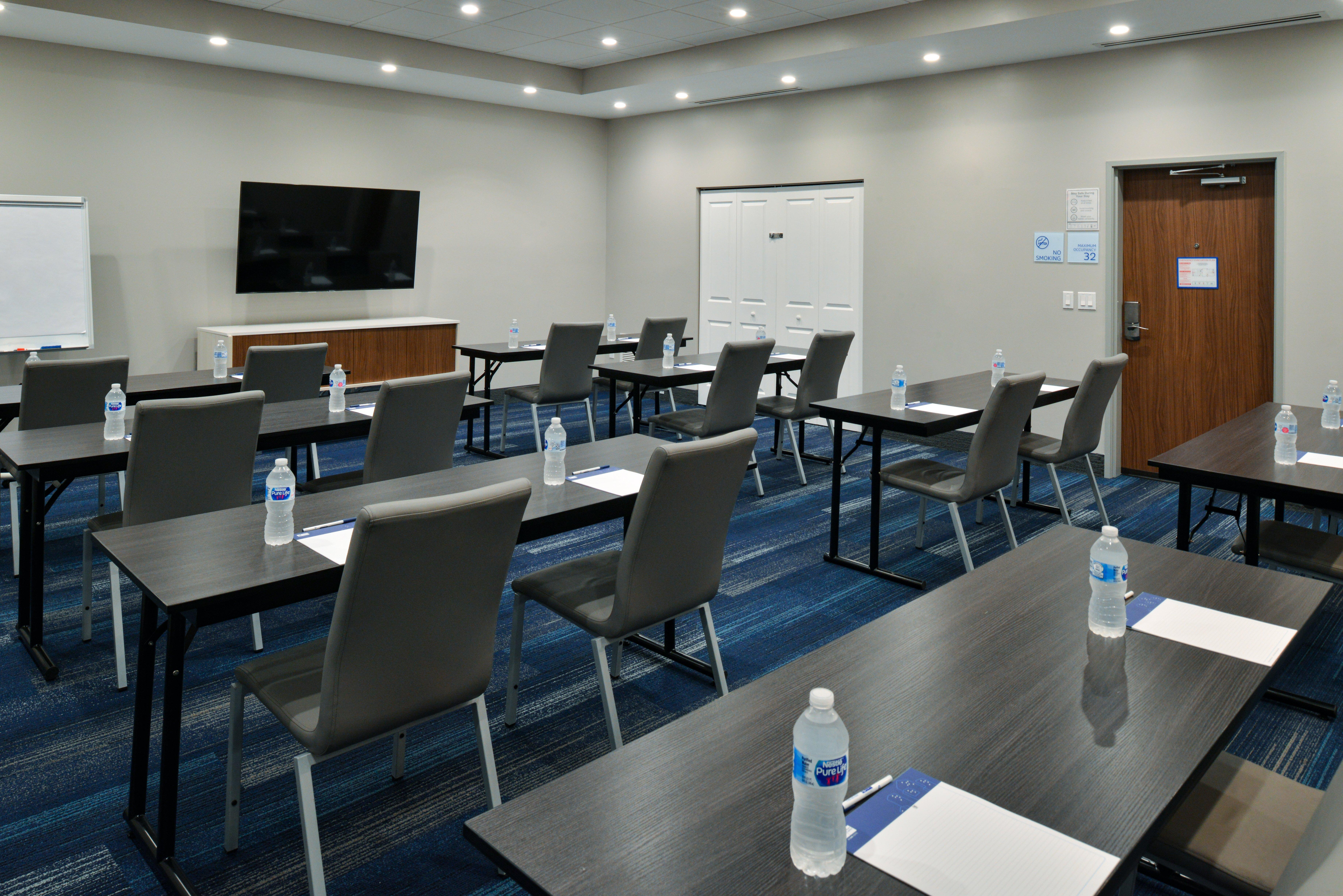 Holiday Inn Express Orlando - South Park By Ihg Williamsburg Екстериор снимка