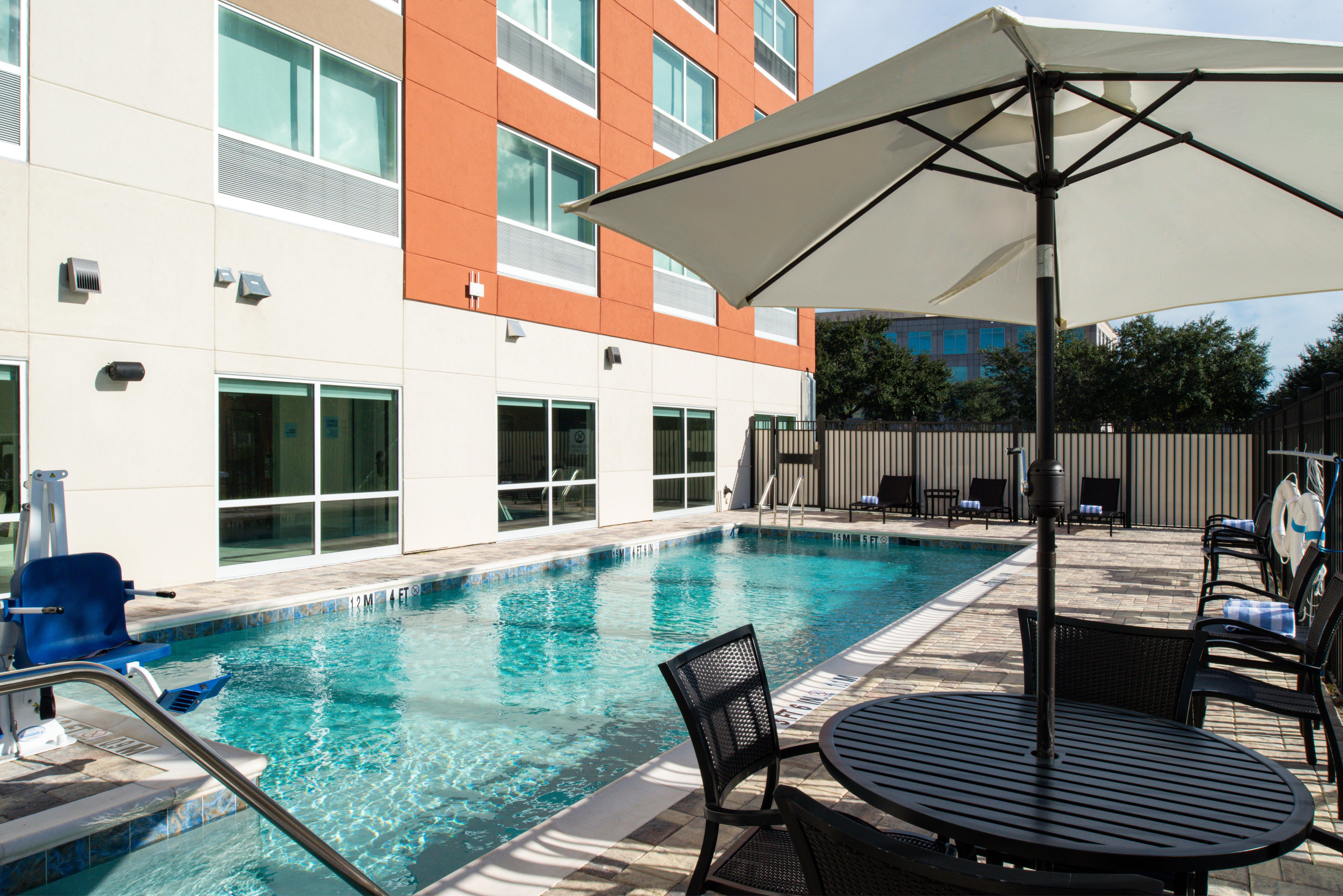 Holiday Inn Express Orlando - South Park By Ihg Williamsburg Екстериор снимка